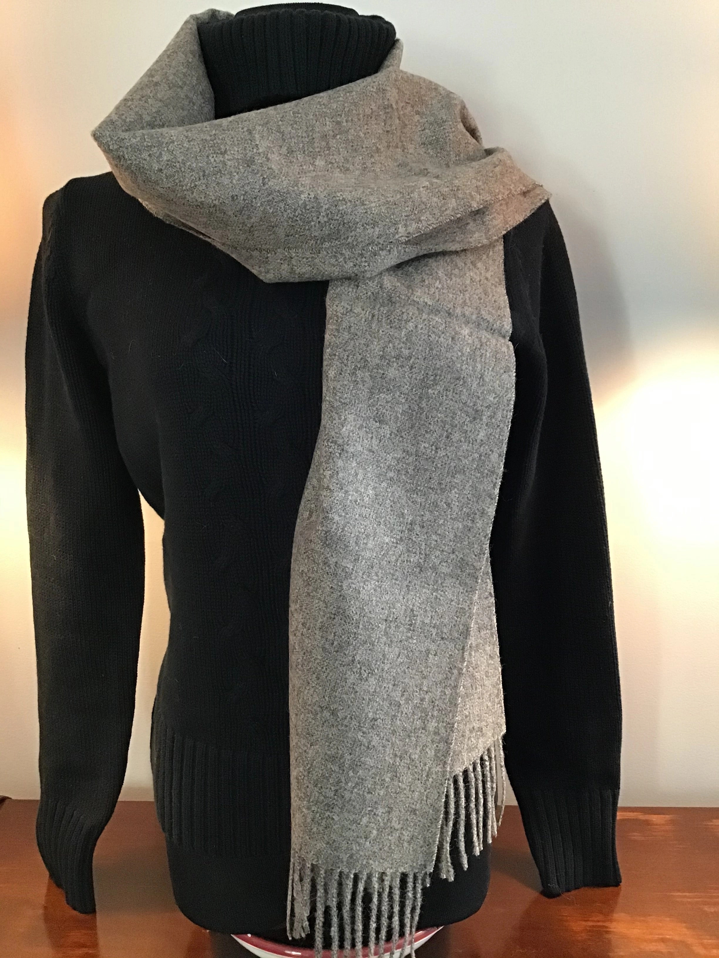 Luxuriously Soft Alpaca Scarf – Wrap Yourself in Cloud-Like Comfort!